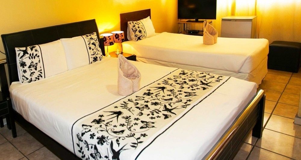 Nkanga Hotel Kasane Bagian luar foto